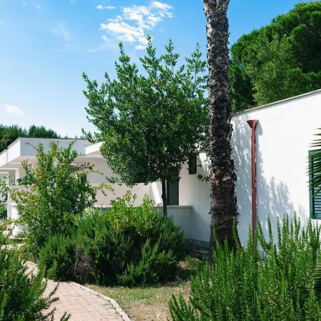 Villaggio Turistico Le Diomedee