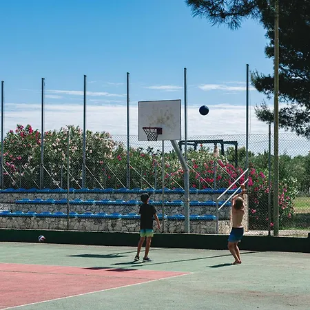 Villaggio Turistico Le Diomedee Holiday park 3*